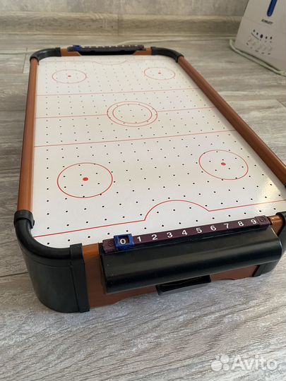 Настольный аэрохоккей