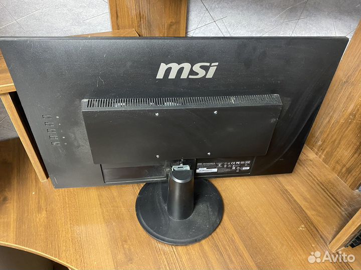 Монитор 24 дюйма