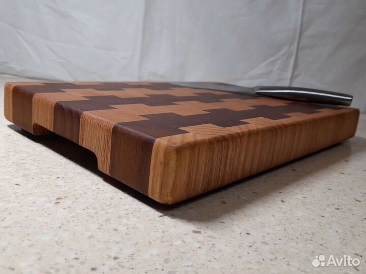 Торцевая разделочная доска дуб и термоясень