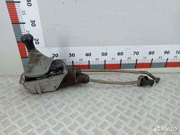 Кулиса кпп для Volkswagen Passat 5 8D0711055M