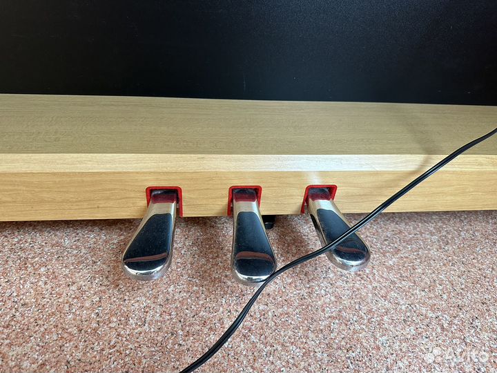 Цифровое пианино Yamaha ydp 140