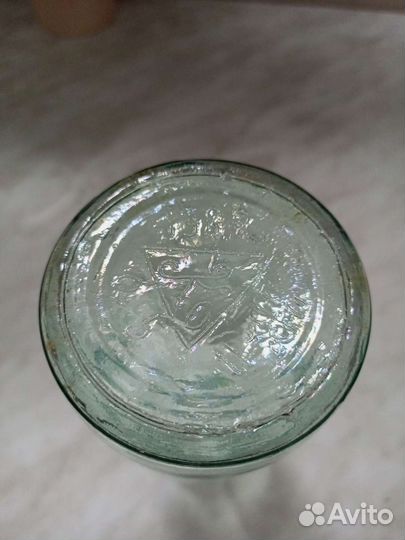 Бутылка Кефир