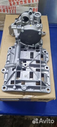 Масляный насос BMW OE 11417810823