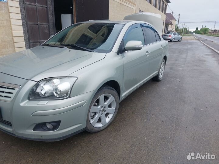 Toyota Avensis 2.0 МТ, 2007, 240 000 км