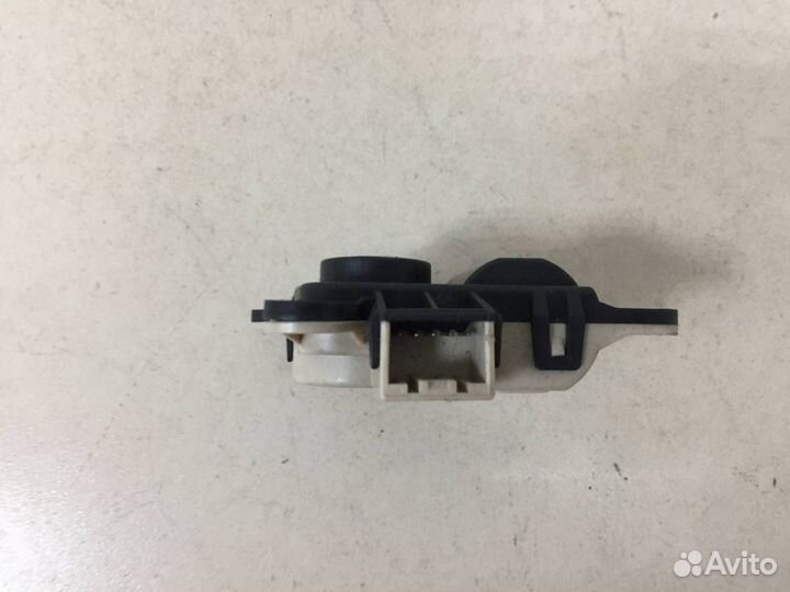 Моторчик заслонки печки Hyundai Tucson TL 2015