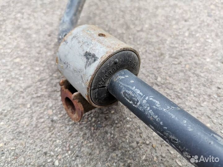 Стабилизатор поперечной устойчивости сзади A204326