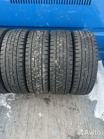 Продам резину грузовая R16 205/70