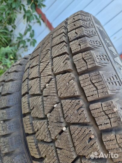 Sailun Ice Blazer Arctic SUV 215/65 R16
