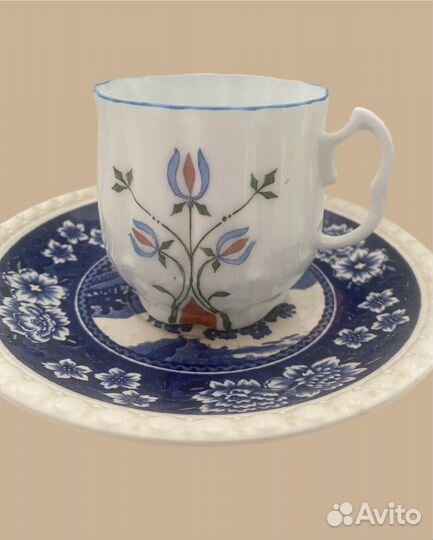 Две чашки Гарднер и М. С. Кузнецов