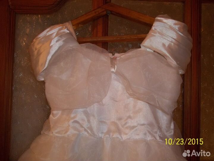 Продам платье