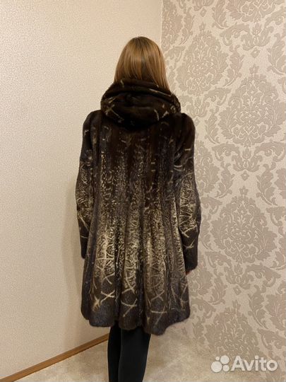 Шуба норковая с капюшоном 42 44