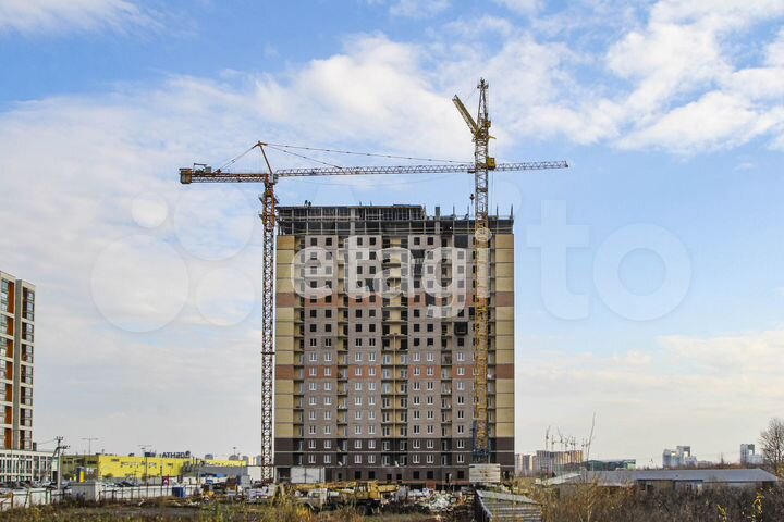 2-к. квартира, 43 м², 18/19 эт.