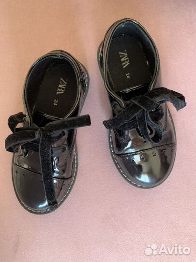 Лаковые ботинки Zara размер 24