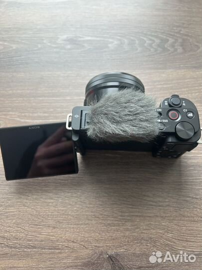 Камера Sony ZV-E10