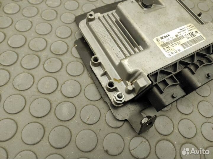 Эбу двигателя Peugeot 308 T7 EP6CDT 5F02 1 2014