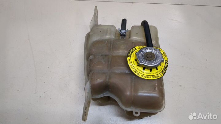 Бачок расширительный Jeep Liberty, 2003