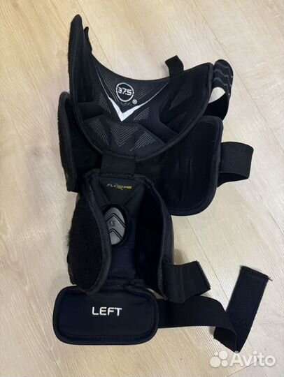 Защита коленей вратаря Bauer Sr