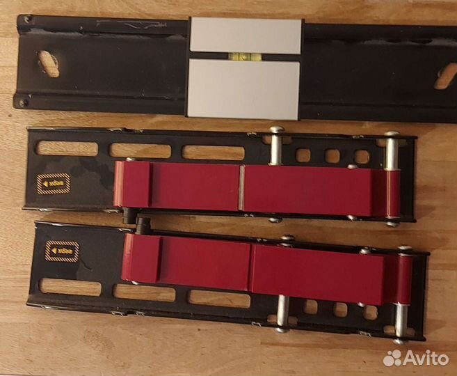 Кронштейн для телевизора на стену