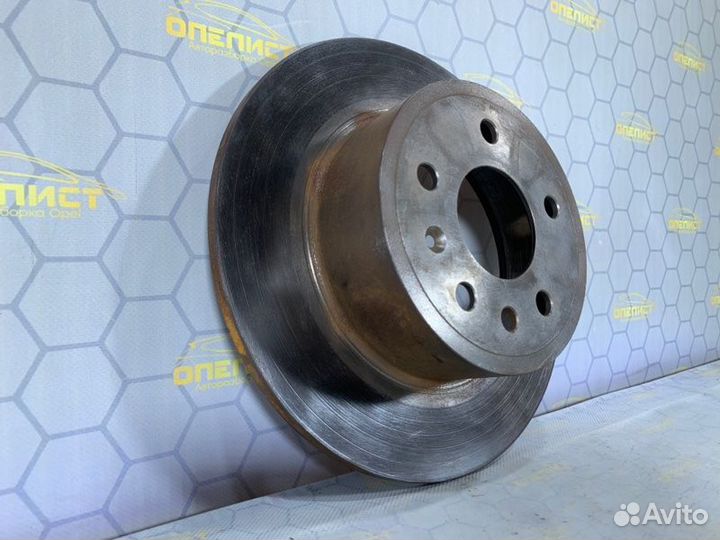 Тормозной диск задний Opel Vectra B Z18XEL 2001