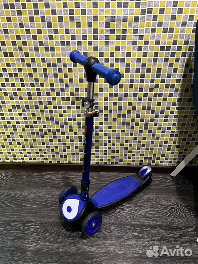 Самокат детский трехколесный б/у