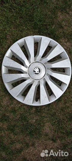 Колпак колеса Skoda Octavia A7 16