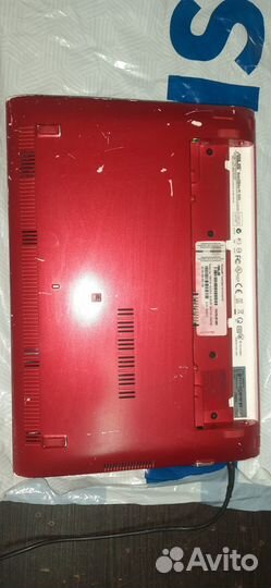 Продам нетбук