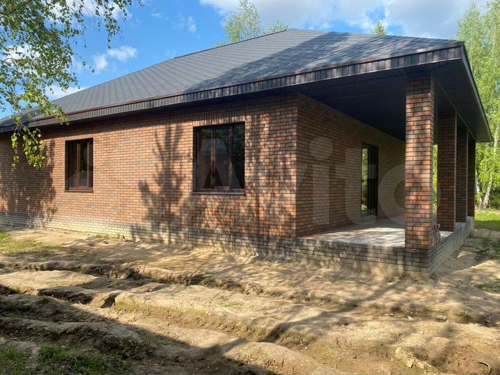 Дом 140 м² на участке 8 сот.