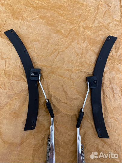 2121 нива ваз 2101 Щетки фароочистителя хром