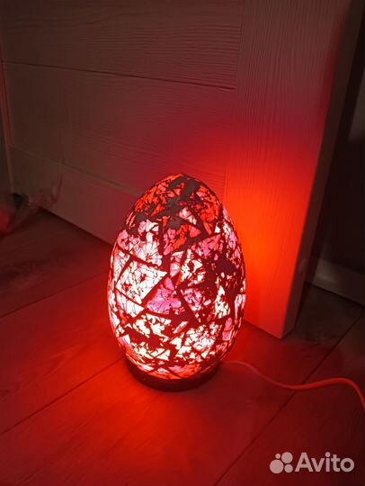 Светильник настольный