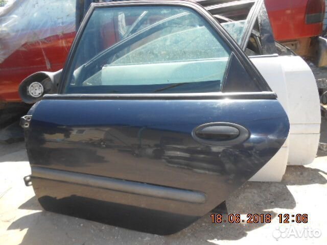 Дверь задняя левая для Renault Laguna 1994-1998