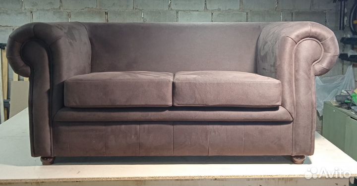 Диван двухместный новый