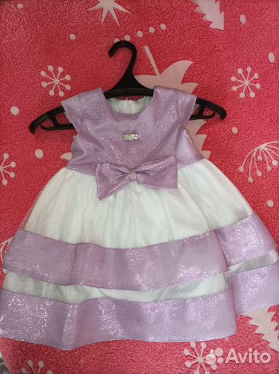 Нарядное платье на год-два