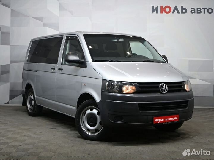 Volkswagen Caravelle 2.0 AMT, 2011, 235 641 км