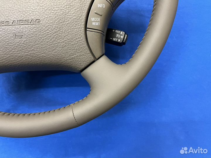 Оригинальный кожаный руль с подoгревом Camry 30 35