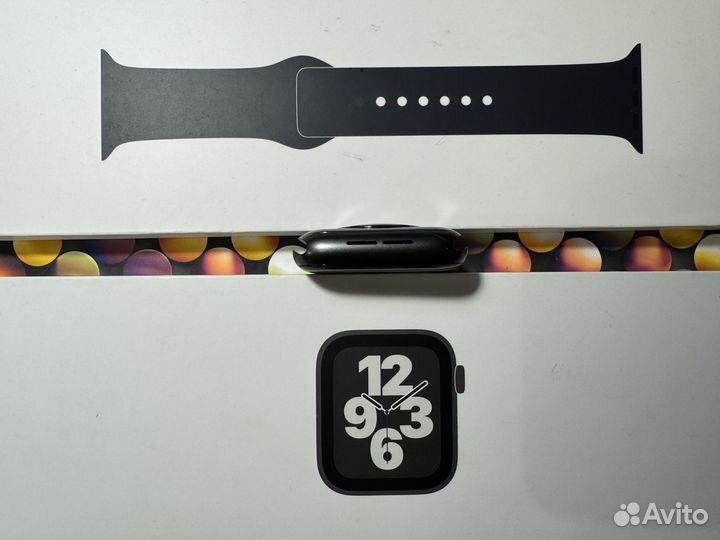 Apple Watch SE 44mm, Midnight