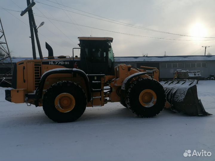 Фронтальный погрузчик Hyundai HL 770-9S, 2013