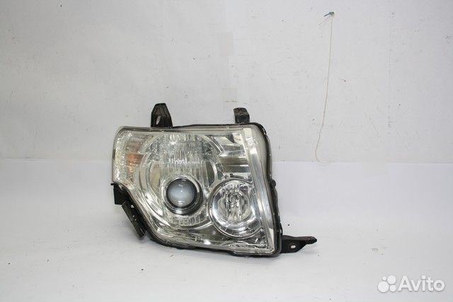 Фара 8301A344 правая Mitsubishi Pajero 4