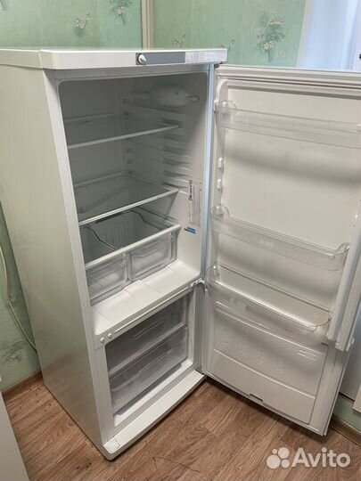 Холодильник indesit Модель: ES 15