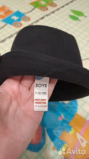 Новая чёрная детская шляпа