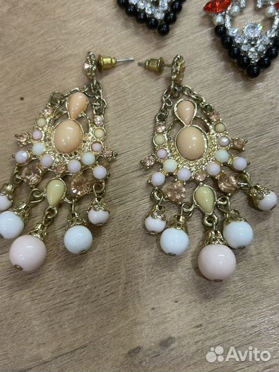 Бижутерия серьги, наборы браслетом