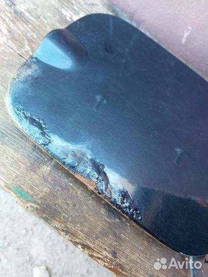 Лючок бензобака Лада Приора