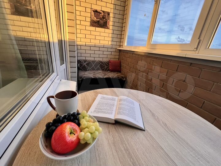 2-к. квартира, 56 м², 12/17 эт.