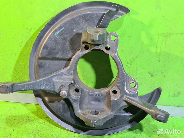 Кулак передний правый Land Rover Discovery II