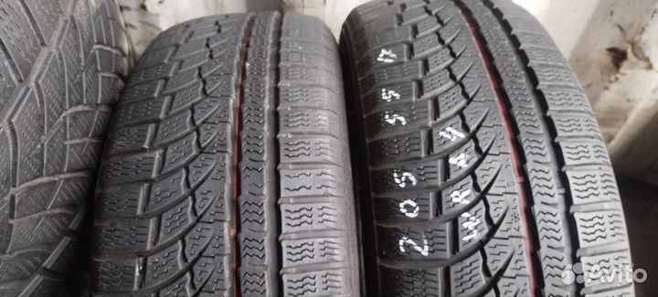 Nokian Tyres WR A4 205/55 R17