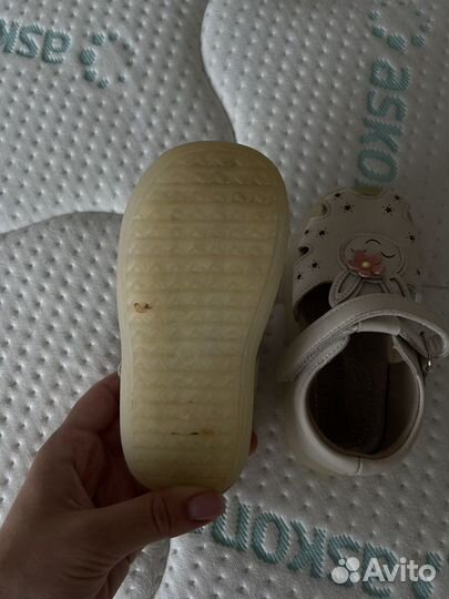 Босоножки для девочки