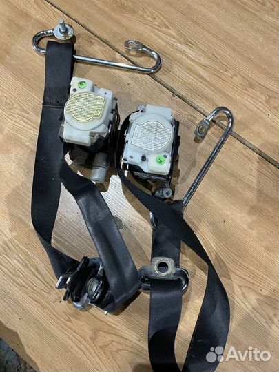 Мерседес w203 купе ремень безопасности передний