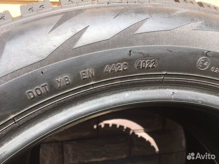 Pirelli Formula Ice 225/55 R17 101T