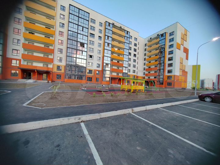 2-к. квартира, 60 м², 4/9 эт.