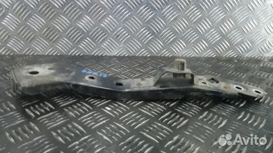 Крепление бампера переднее renault megane 3, Номер право (DNK17HF04)