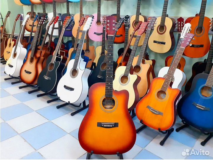 Гитара новая с чехлом струнами и гарантией